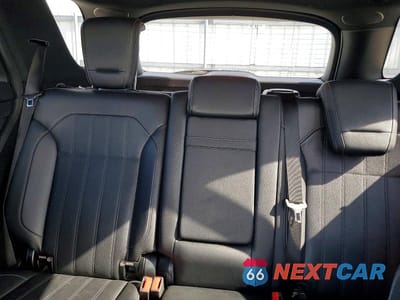 Zdjęcie 10 z 13 samochodu: 2017 MERCEDES-BENZ GLE 350 4MATIC VIN:4JGDA5HB1HA878331 - miniatura