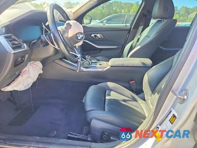 Zdjęcie 7 z 12 samochodu: 2019 BMW 330I VIN:WBA5R1C59KFH14038 - miniatura