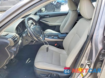 Zdjęcie 7 z 12 samochodu: 2016 LEXUS IS 200T VIN:JTHBA1D23G5009410 - miniatura