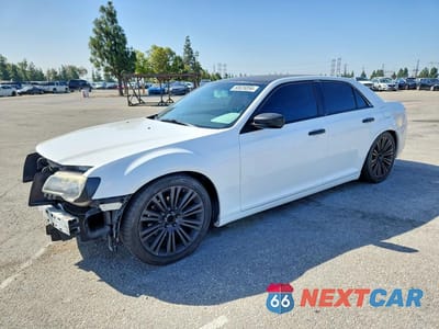 2013 CHRYSLER 300 S 2C3CCABG9DH699431 - główne zdjęcie licytacji z USA - miniatura