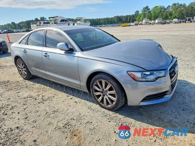 Czwarte zdjęcie samochodu z boku: 2014 AUDI A6 VIN:WAUFMAFCXEN118179 - miniatura