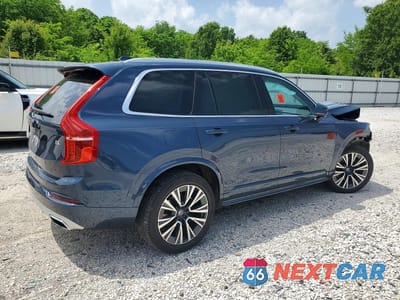 Trzecie zdjęcie samochodu z tyłu: 2021 VOLVO XC90 T6 MOMENTUM VIN:YV4A22PK8M1686609 - miniatura