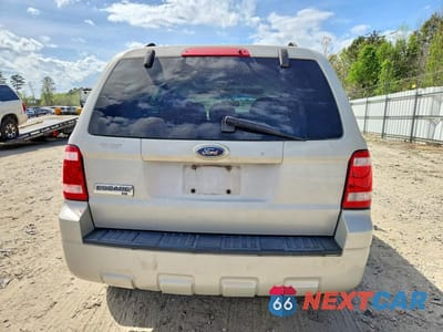 Zdjęcie 6 z 12 samochodu: 2008 FORD ESCAPE XLT VIN:1FMCU03168KD33367 - miniatura