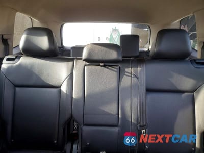 Zdjęcie 10 z 13 samochodu: 2018 VOLKSWAGEN ATLAS SE VIN:1V2CR2CA9JC554588 - miniatura