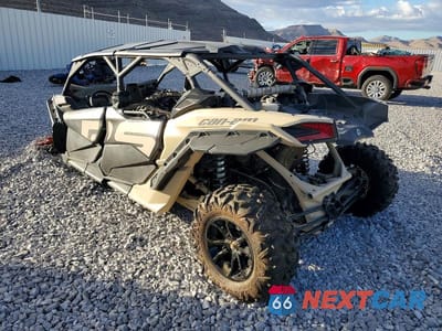 Trzecie zdjęcie samochodu z tyłu: 2023 CAN-AM MAVERICK X3 UTILITY VEHICLE VIN:3JBVNAV2XPE000177 - miniatura