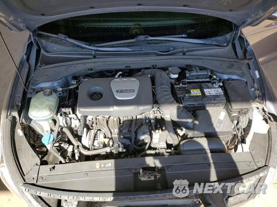 Zdjęcie 11 z 12 samochodu: 2018 HYUNDAI ELANTRA GT SPORT VIN:KMHH55LC1JU035272 - miniatura