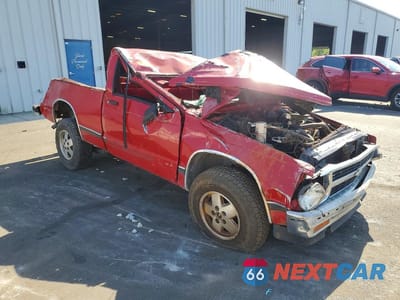 Czwarte zdjęcie samochodu z boku: 1992 CHEVROLET S TRUCK S10 VIN:1GCCT14Z7N0118105 - miniatura