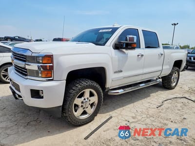 2015 CHEVROLET SILVERADO K2500 HIGH COUNTRY 1GC1KXE81FF558600 - główne zdjęcie licytacji z USA - miniatura