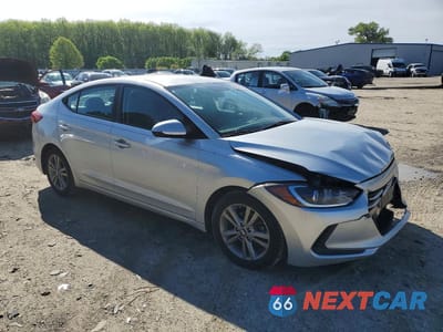 Czwarte zdjęcie samochodu z boku: 2017 HYUNDAI ELANTRA SE VIN:5NPD84LF6HH091047 - miniatura
