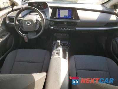 Zdjęcie 8 z 11 samochodu: 2023 TOYOTA PRIUS LE VIN:JTDACAAU0P3008286 - miniatura