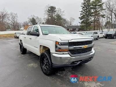 Czwarte zdjęcie samochodu z boku: 2017 CHEVROLET SILVERADO K1500 VIN:3GCUKNEC4HG466257 - miniatura
