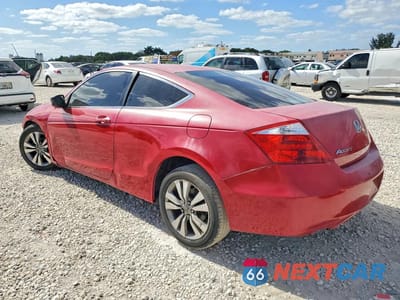 Drugie zdjęcie samochodu z przodu: 2010 HONDA ACCORD LX VIN:1HGCS1B31AA017813 - miniatura