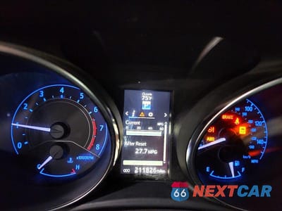 Zdjęcie 9 z 12 samochodu: 2016 SCION IM BASE VIN:JTNKARJE1GJ502293 - miniatura