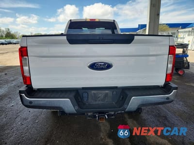 Zdjęcie 6 z 13 samochodu: 2019 FORD F350 SUPER DUTY VIN:1FT8X3BT4KEG23361 - miniatura