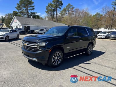Drugie zdjęcie samochodu z przodu: 2023 CHEVROLET TAHOE K1500 LT VIN:1GNSKNKD1PR174611 - miniatura