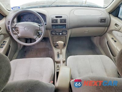 Zdjęcie 8 z 11 samochodu: 2002 TOYOTA COROLLA LE VIN:1NXBR12E12Z593632 - miniatura