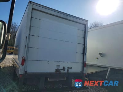 Drugie zdjęcie samochodu z przodu: 2017 CHEVROLET EXPRESS G3500 DELIVERY TRUCK VIN:1HA3GSCG1HN009734 - miniatura