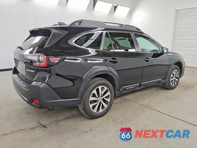 Trzecie zdjęcie samochodu z tyłu: 2023 SUBARU OUTBACK PREMIUM VIN:4S4BTADC2P3175073 - miniatura