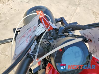 Zdjęcie 8 z 9 samochodu: 2021 YAMAHA XSR700 VIN:JYARM21E9MA001385 - miniatura