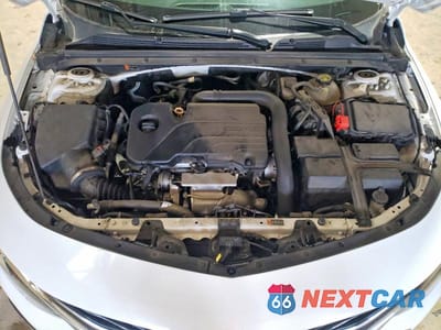 Zdjęcie 11 z 12 samochodu: 2019 CHEVROLET MALIBU LT VIN:1G1ZD5ST1KF222992 - miniatura