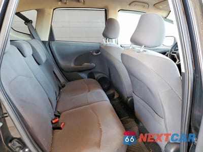 Zdjęcie 10 z 11 samochodu: 2013 HONDA FIT VIN:JHMGE8H34DC053493 - miniatura