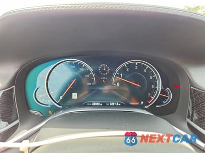Zdjęcie 9 z 12 samochodu: 2019 BMW 740 I VIN:WBA7E2C56KB218015 - miniatura