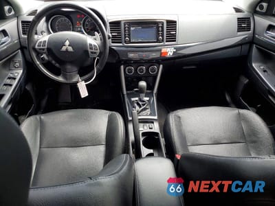 Zdjęcie 8 z 12 samochodu: 2017 MITSUBISHI LANCER ES VIN:JA32V2FW2HU001302 - miniatura