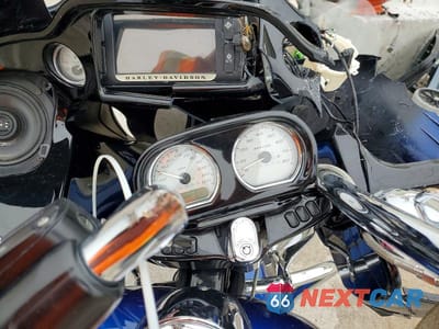 Zdjęcie 7 z 8 samochodu: 2015 HARLEY-DAVIDSON FLTRXS ROAD GLIDE SPECIAL VIN:1HD1KTM19FB642747 - miniatura