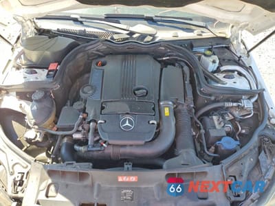 Zdjęcie 11 z 12 samochodu: 2014 MERCEDES-BENZ C 250 VIN:WDDGF4HB8ER306737 - miniatura