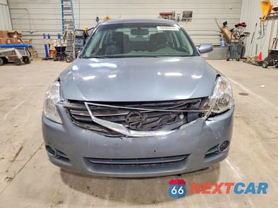 Piąte zdjęcie samochodu w środku: 2011 NISSAN ALTIMA 2.5 VIN:1N4AL2AP4BN428846 - miniatura