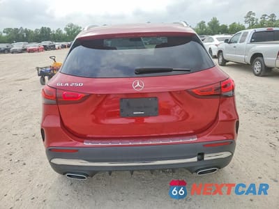 Zdjęcie 6 z 13 samochodu: 2023 MERCEDES-BENZ GLA 250 VIN:W1N4N4GB9PJ448090 - miniatura