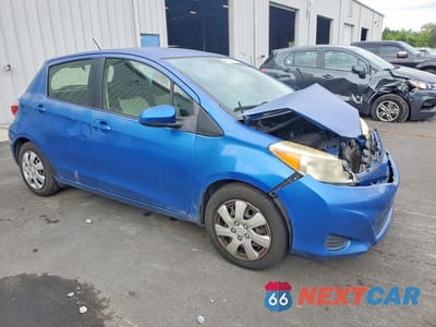 Czwarte zdjęcie samochodu z boku: 2012 TOYOTA YARIS 5-DOOR LE VIN:JTDKTUD38CD519841 - miniatura