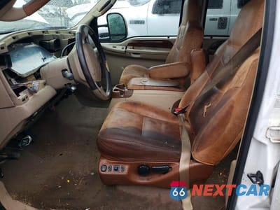 Zdjęcie 7 z 11 samochodu: 2003 FORD F350 SUPER DUTY VIN:1FTWW33P53EC24939 - miniatura