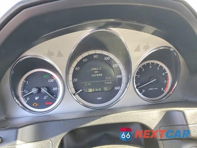 Zdjęcie 9 z 11 samochodu: 2009 MERCEDES-BENZ C 350 VIN:WDDGF56XX9R043869 - miniatura