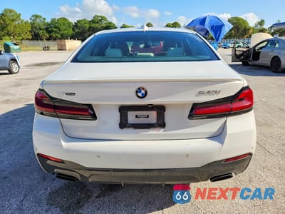 Zdjęcie 6 z 12 samochodu: 2022 BMW 540 XI VIN:WBA73BJ09NCJ90383 - miniatura