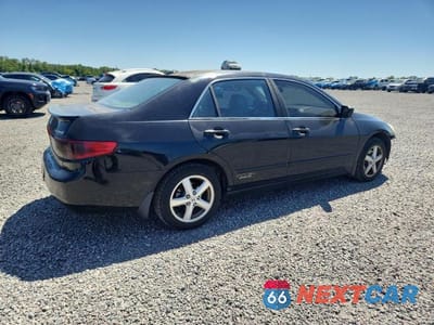 Trzecie zdjęcie samochodu z tyłu: 2005 HONDA ACCORD EX VIN:1HGCM56895A100368 - miniatura