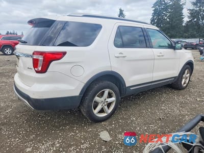 Trzecie zdjęcie samochodu z tyłu: 2016 FORD EXPLORER XLT VIN:1FM5K8D89GGB27065 - miniatura