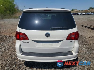 Zdjęcie 6 z 13 samochodu: 2012 VOLKSWAGEN ROUTAN SEL VIN:2C4RVACG3CR293605 - miniatura