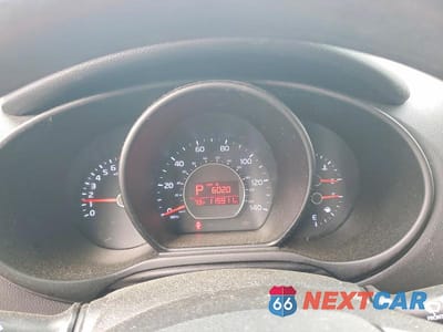 Zdjęcie 9 z 11 samochodu: 2016 KIA SOUL BASE VIN:KNDJN2A22G7244073 - miniatura