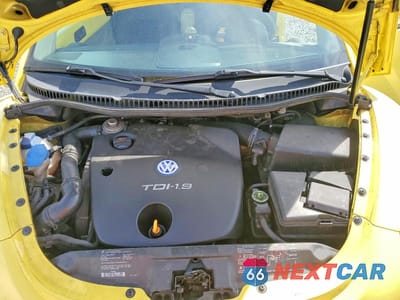 Zdjęcie 12 z 13 samochodu: 2001 VOLKSWAGEN NEW BEETLE GLS TDI VIN:3VWCP21C41M475479 - miniatura