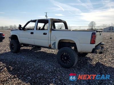 Drugie zdjęcie samochodu z przodu: 2004 CHEVROLET SILVERADO K1500 VIN:2GCEK13T641431738 - miniatura