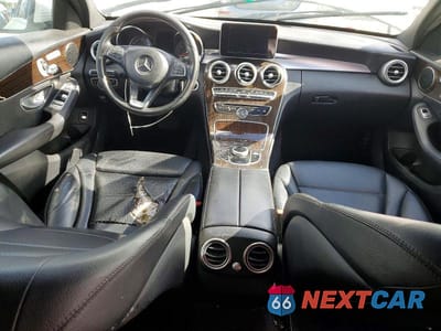 Zdjęcie 8 z 12 samochodu: 2018 MERCEDES-BENZ C 300 VIN:55SWF4JB2JU257520 - miniatura