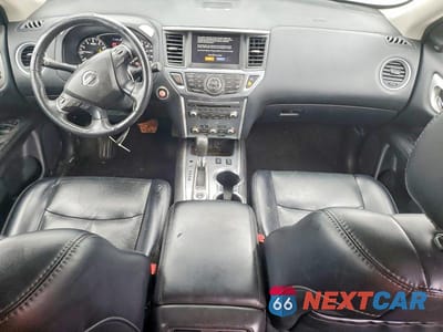 Zdjęcie 8 z 12 samochodu: 2019 NISSAN PATHFINDER SL VIN:5N1DR2MM3KC645724 - miniatura