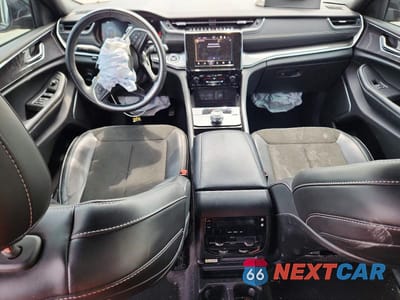 Zdjęcie 8 z 14 samochodu: 2021 JEEP GRAND CHEROKEE L LAREDO VIN:1C4RJKAG4M8200382 - miniatura