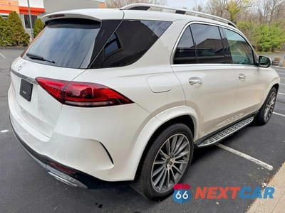 Trzecie zdjęcie samochodu z tyłu: 2021 MERCEDES-BENZ GLE 350 VIN:4JGFB4JB7MA401245 - miniatura