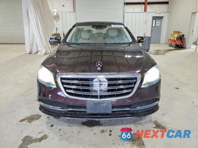Piąte zdjęcie samochodu w środku: 2018 MERCEDES-BENZ S 450 4MATIC VIN:WDDUG6EB3JA377675 - miniatura