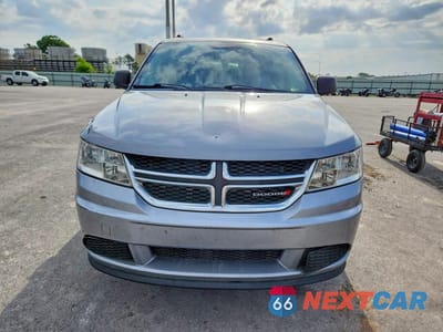 Piąte zdjęcie samochodu w środku: 2016 DODGE JOURNEY SE VIN:3C4PDCAB7GT162726 - miniatura