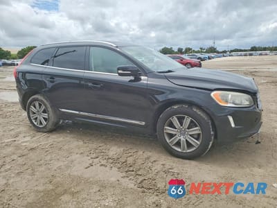 Czwarte zdjęcie samochodu z boku: 2017 VOLVO XC60 T5 INSCRIPTION VIN:YV440MDU0H2208351 - miniatura