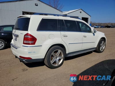 Trzecie zdjęcie samochodu z tyłu: 2012 MERCEDES-BENZ GL 450 4MATIC VIN:4JGBF7BE7CA791291 - miniatura