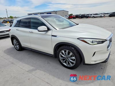 Czwarte zdjęcie samochodu z boku: 2020 INFINITI QX50 LUXE VIN:3PCAJ5M10LF120923 - miniatura